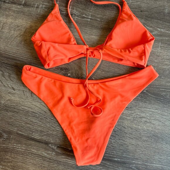 ZAFUL 2 Piece Bikini Swimming Suit Women's Size M. - Picture 2 of 4